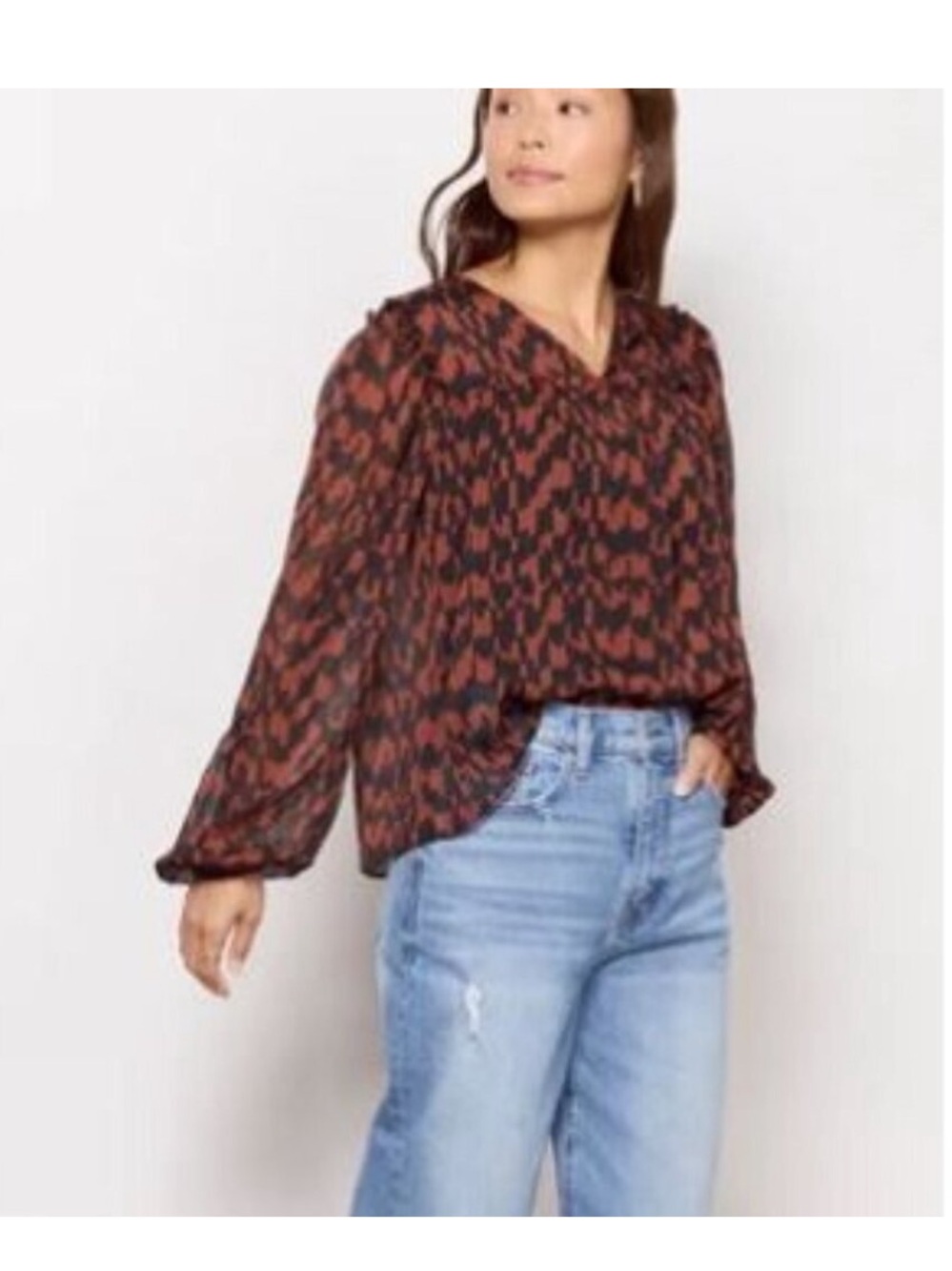 Evereve Leo Blouse โ Abstract Geometric Leopard Chiffon Top Size Small New